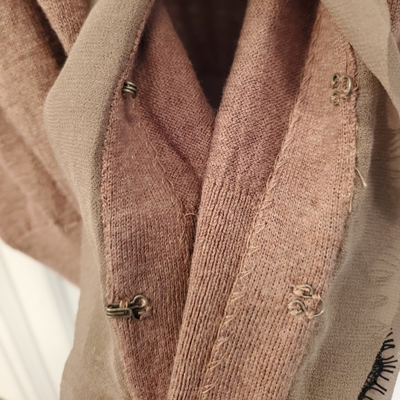 Loft Cardigan - Picture 5 of 8